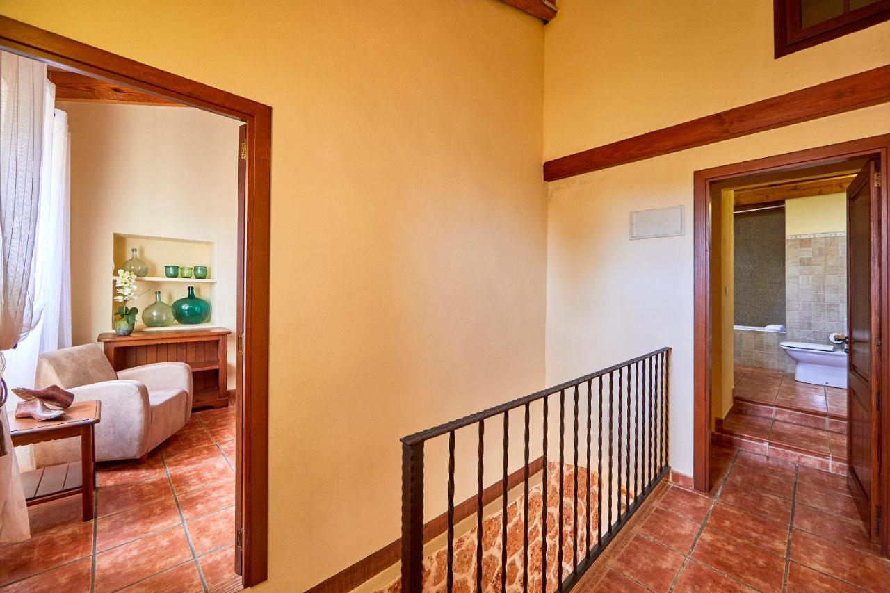 Agroturismo Es Quatre Cantons Binissalem Exterior foto