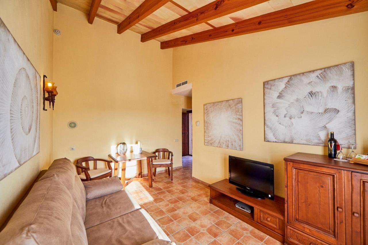 Agroturismo Es Quatre Cantons Binissalem Exterior foto